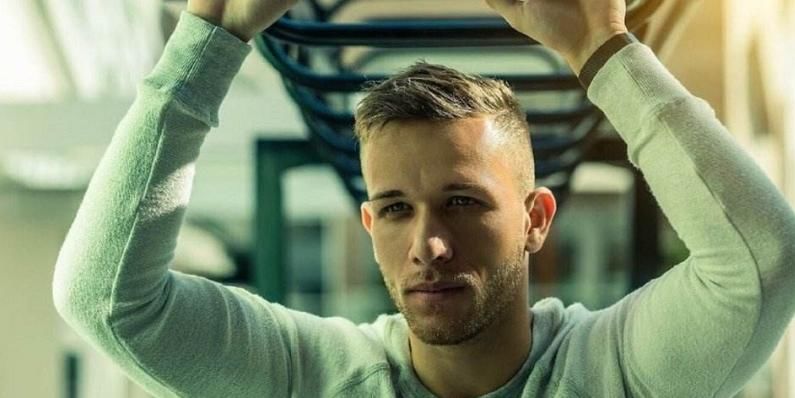 也加深了球 也加深了球